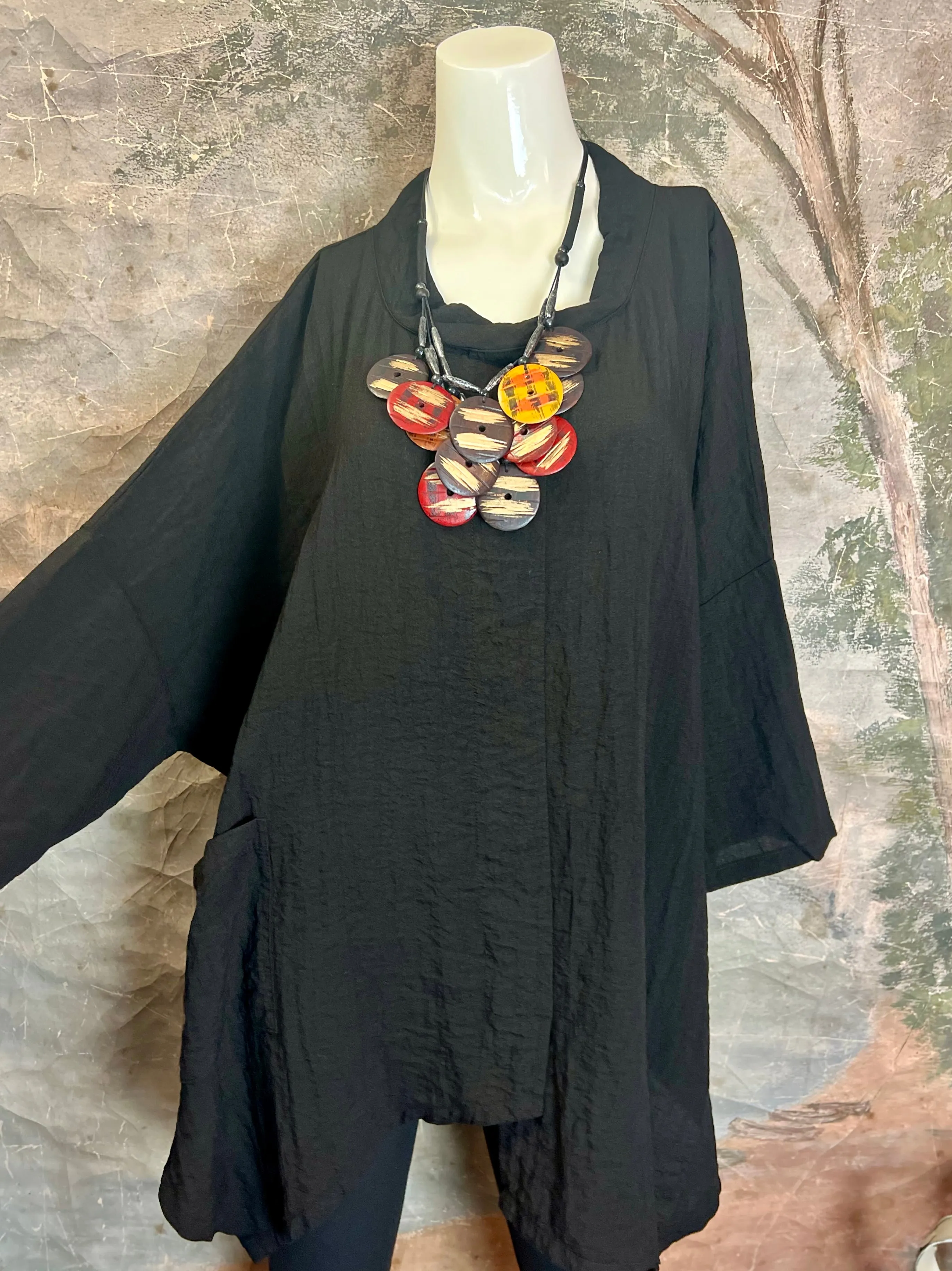 86557 3/4 Slv Cowlneck Top-Black
