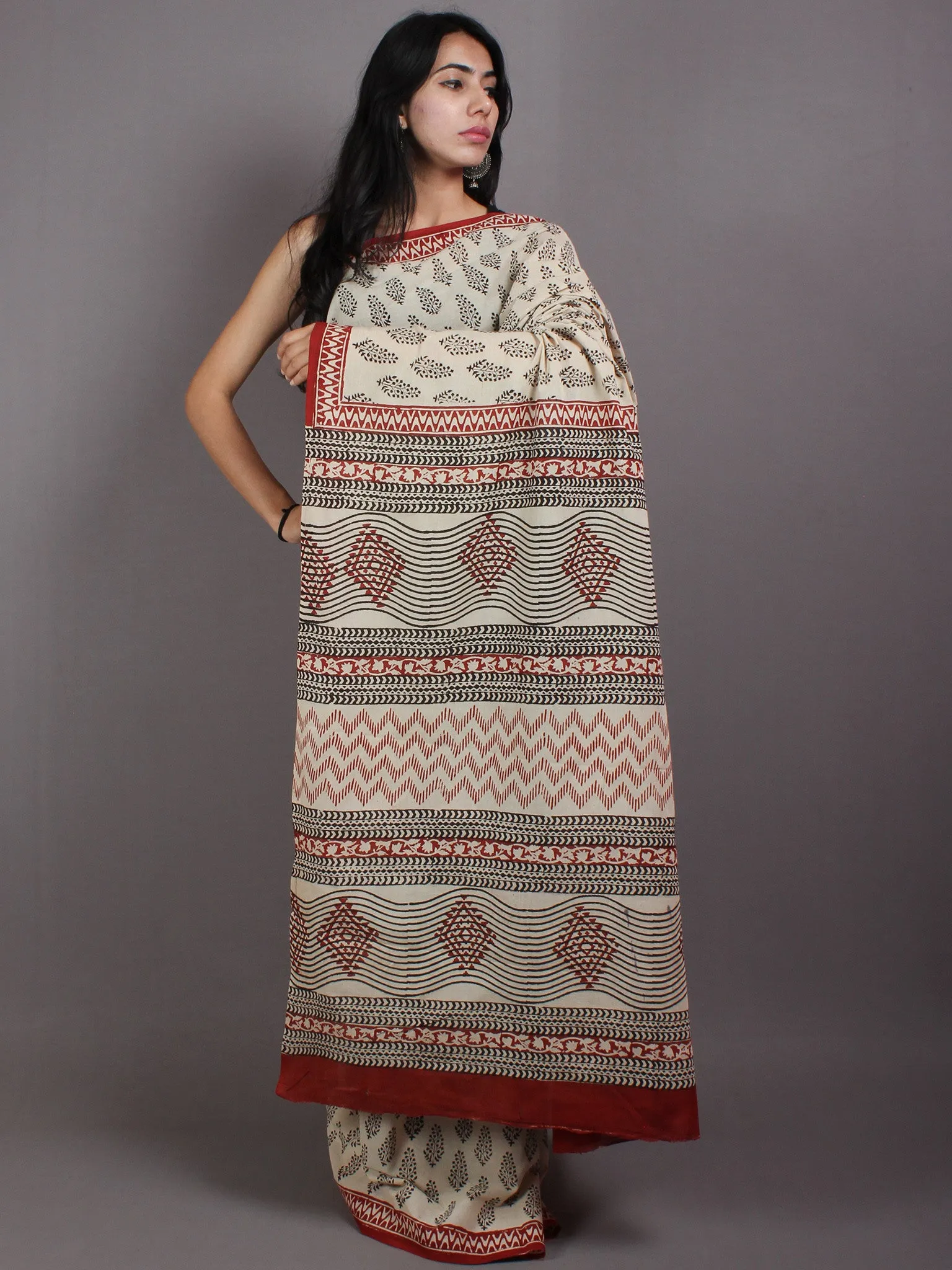 Beige Black Maroon Cotton Hand Block Printed Saree in Natural Colors - S03170568