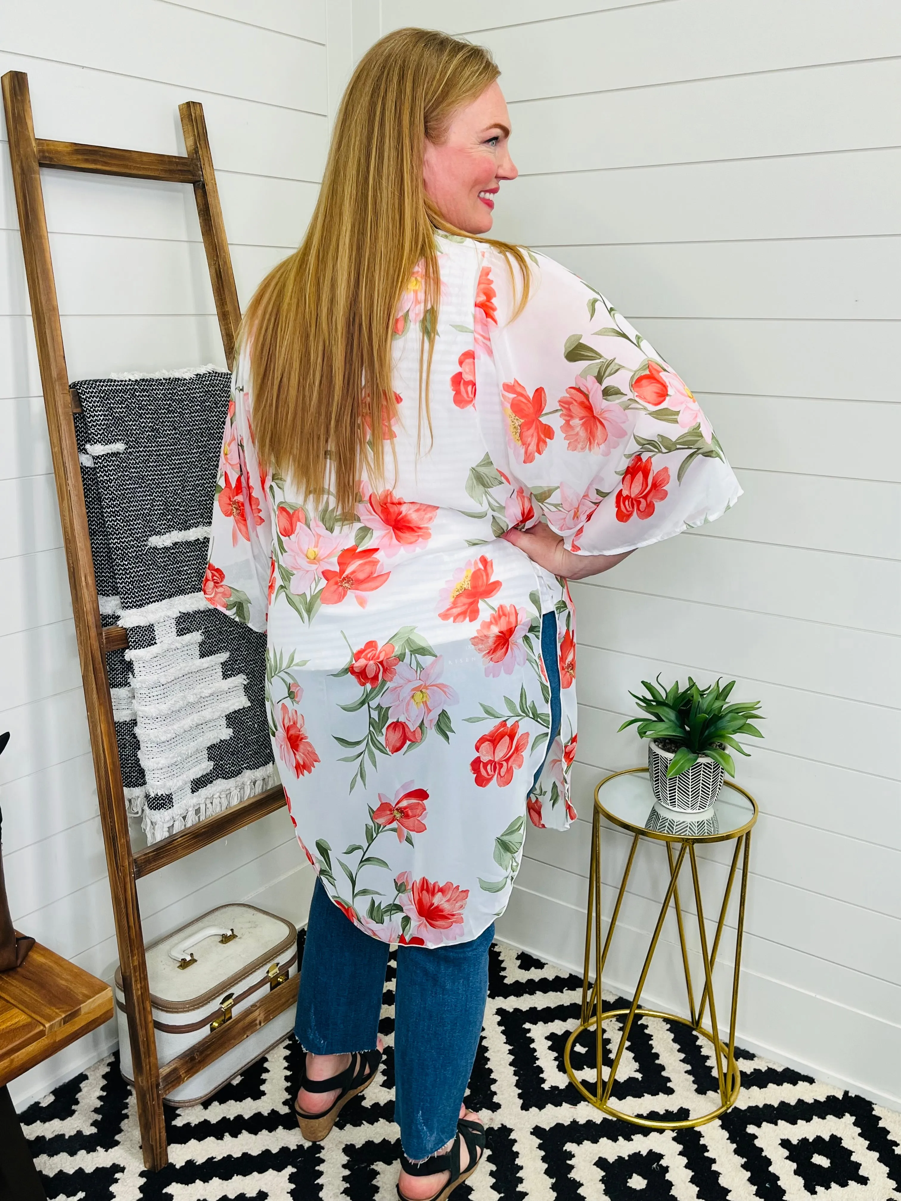 Flowy Floral Kimono : 2 Colors