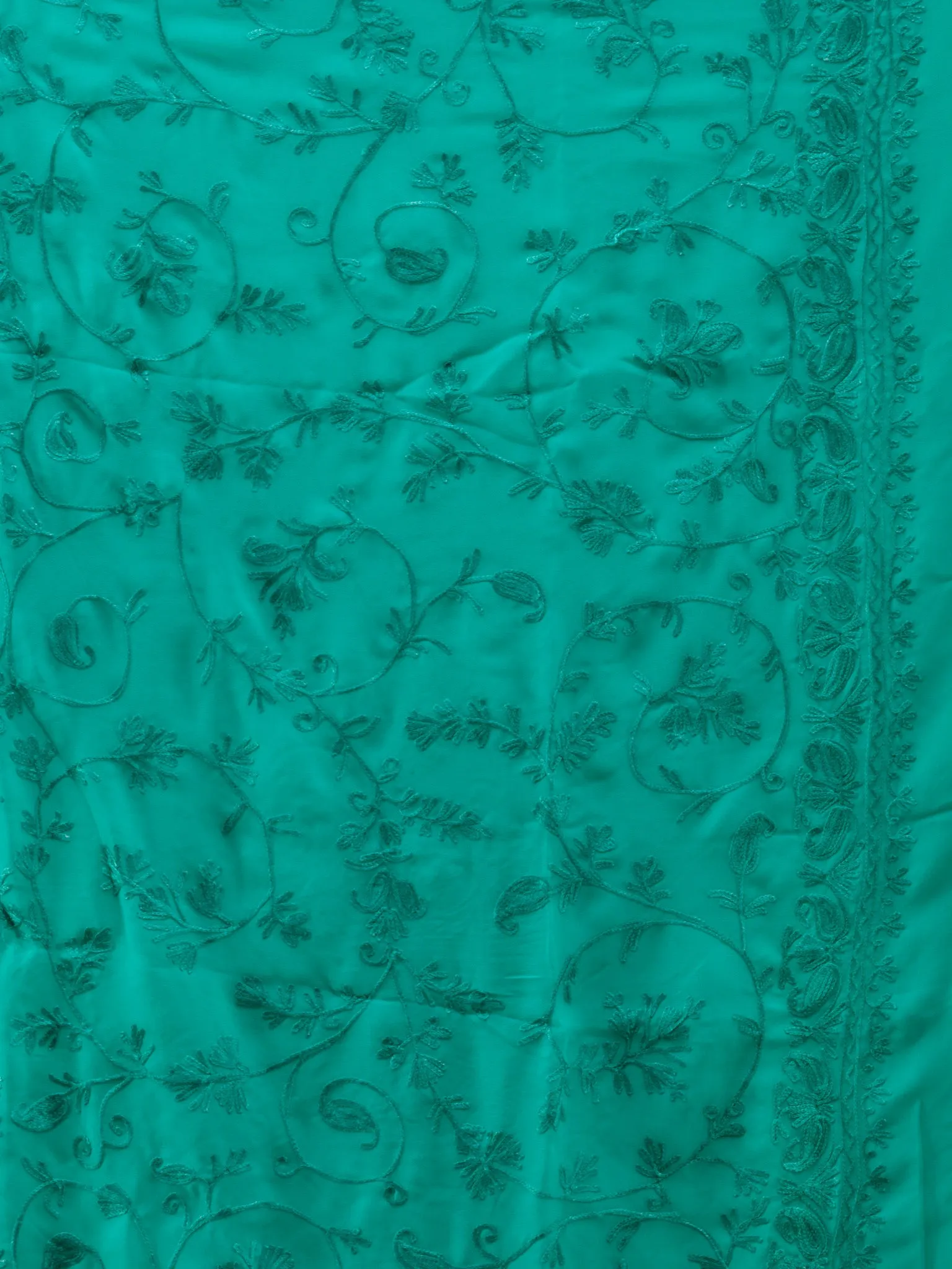 Green Aari Embroidered Georgette Saree From Kashmir - S031704643