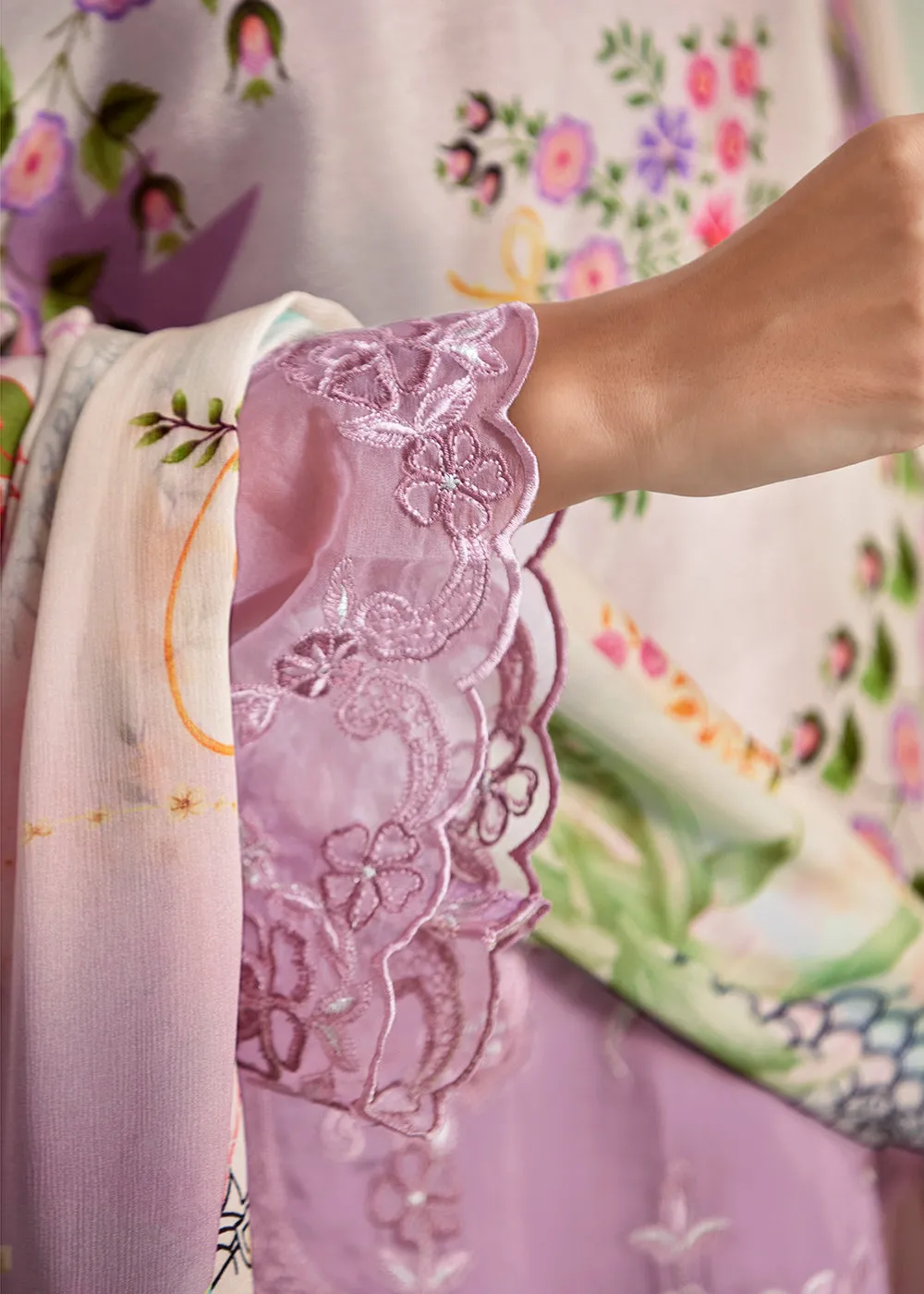 Lilac Pink Pure Muslin Resham Embroidered Salwar Suit