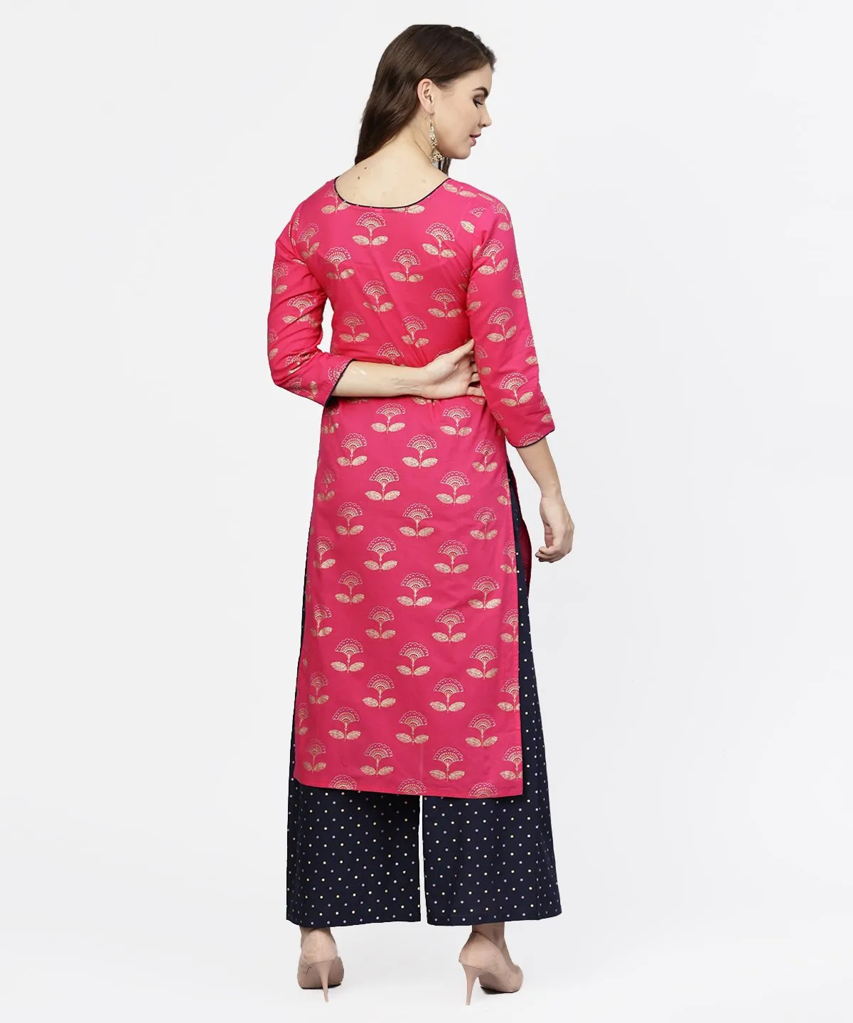 Pink 3/4th sleeve cotton printed kurta with black printed ankle length pallazo
