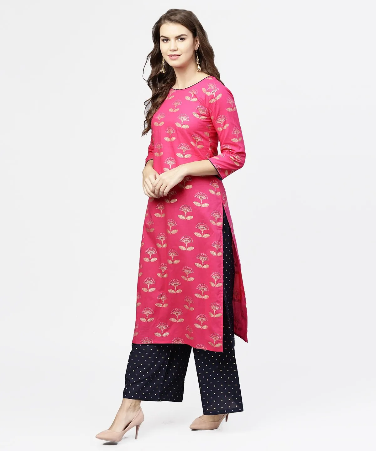 Pink 3/4th sleeve cotton printed kurta with black printed ankle length pallazo