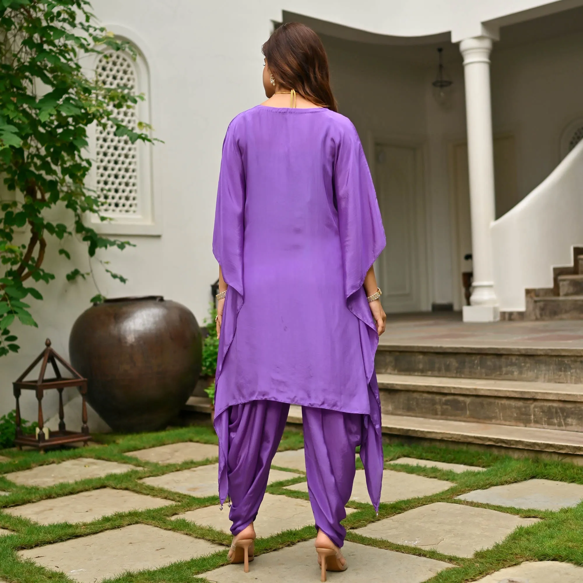 RUTVI KAFTAN SET