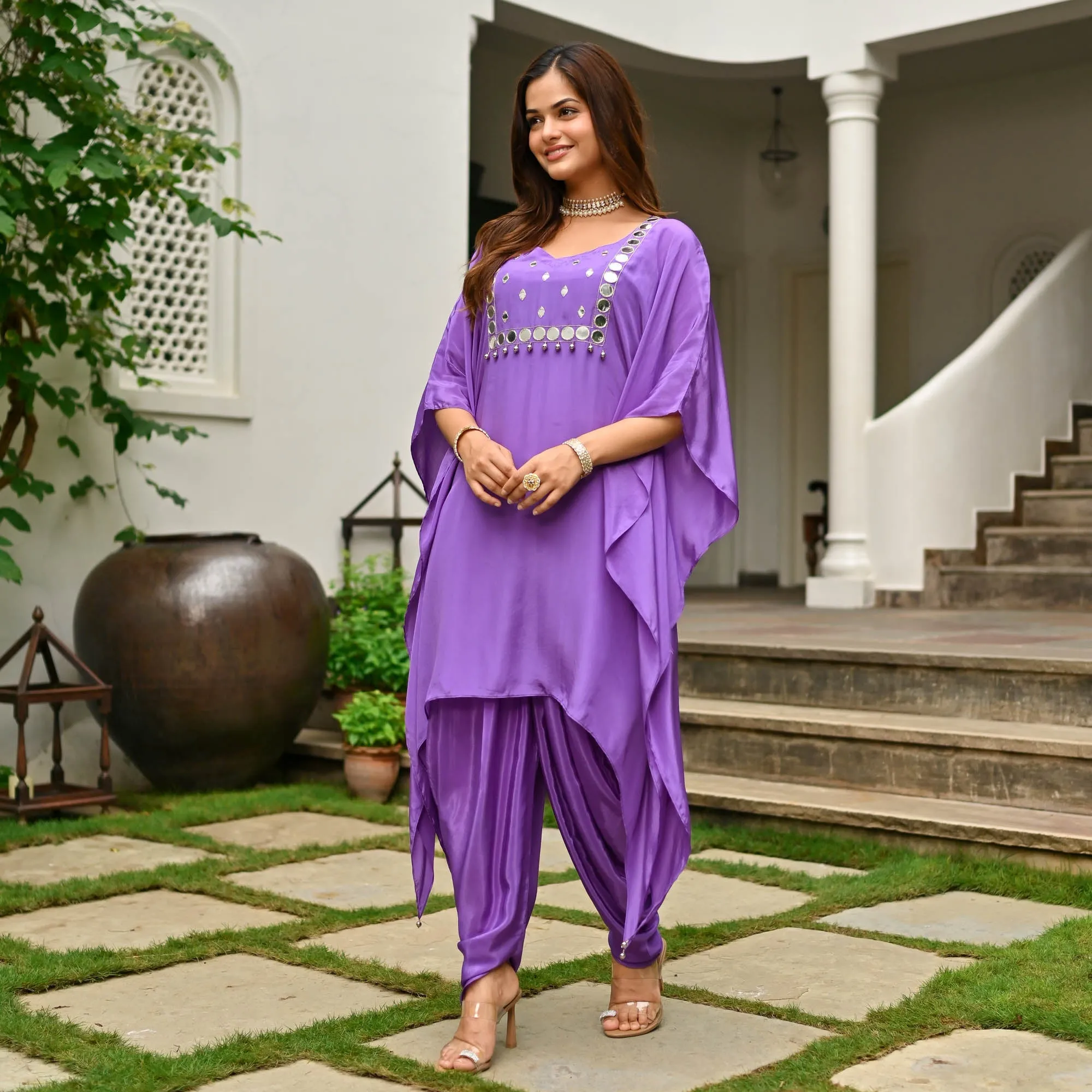 RUTVI KAFTAN SET