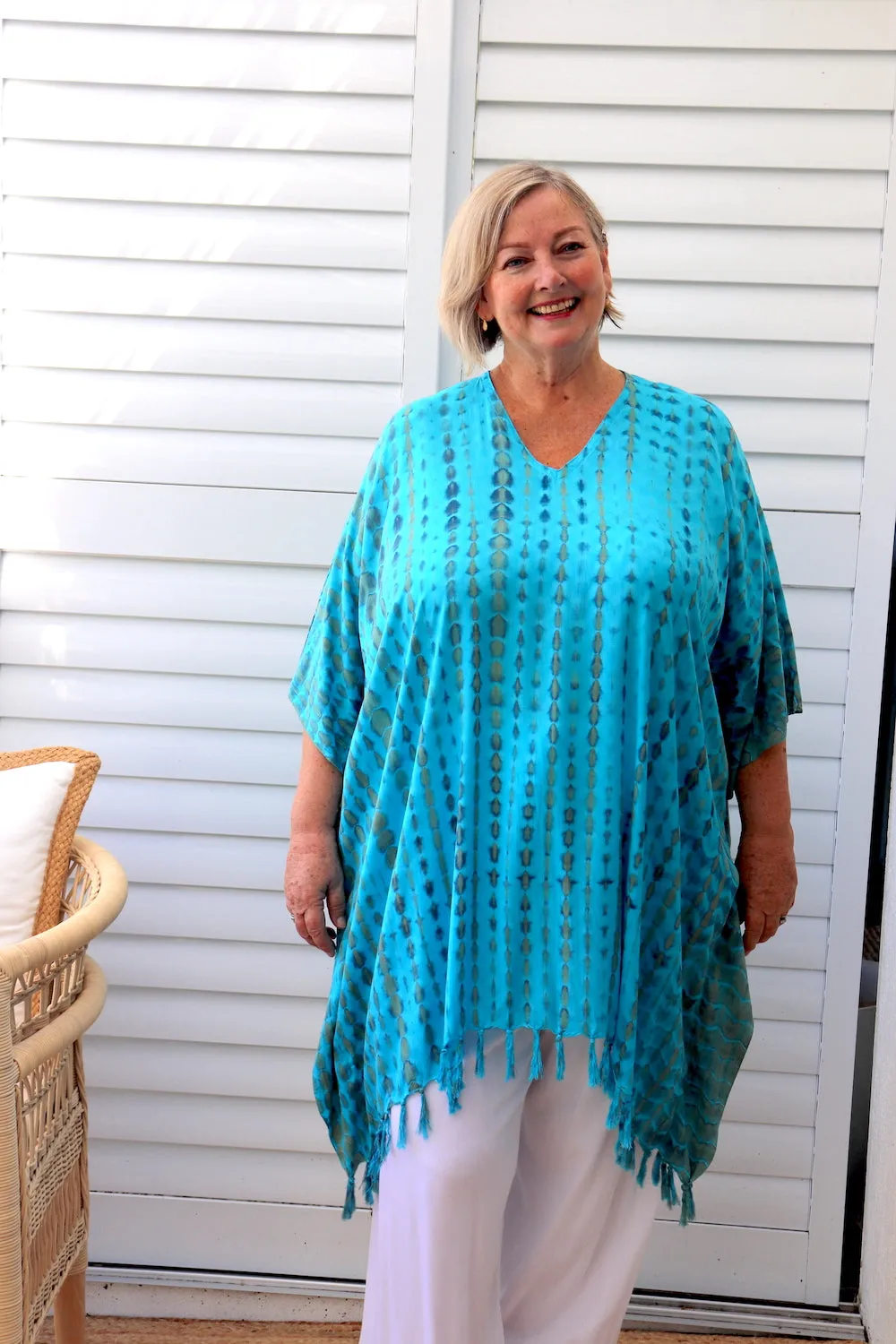 Short Kaftan With Tassels In Bright Blue Tie Dye