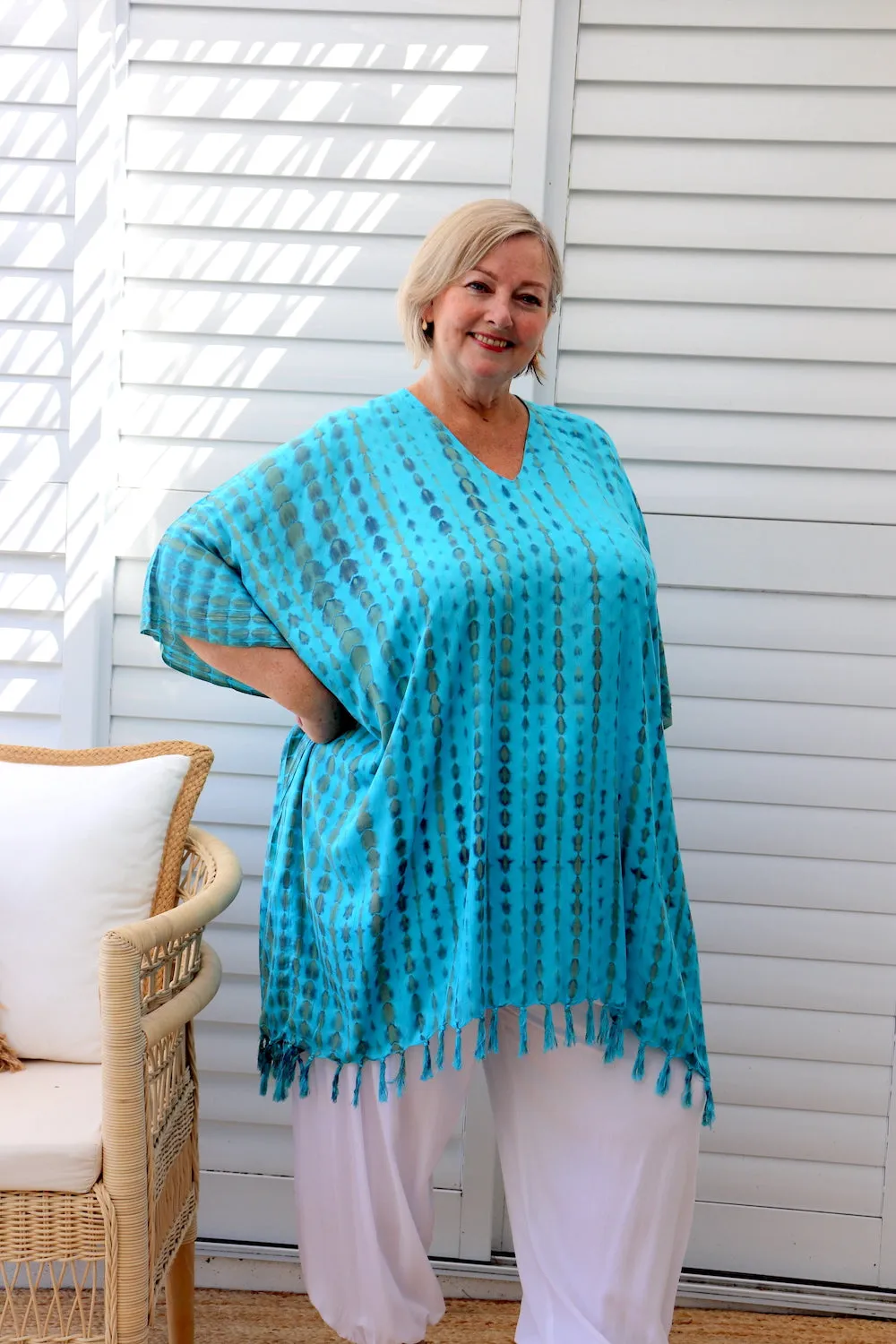 Short Kaftan With Tassels In Bright Blue Tie Dye