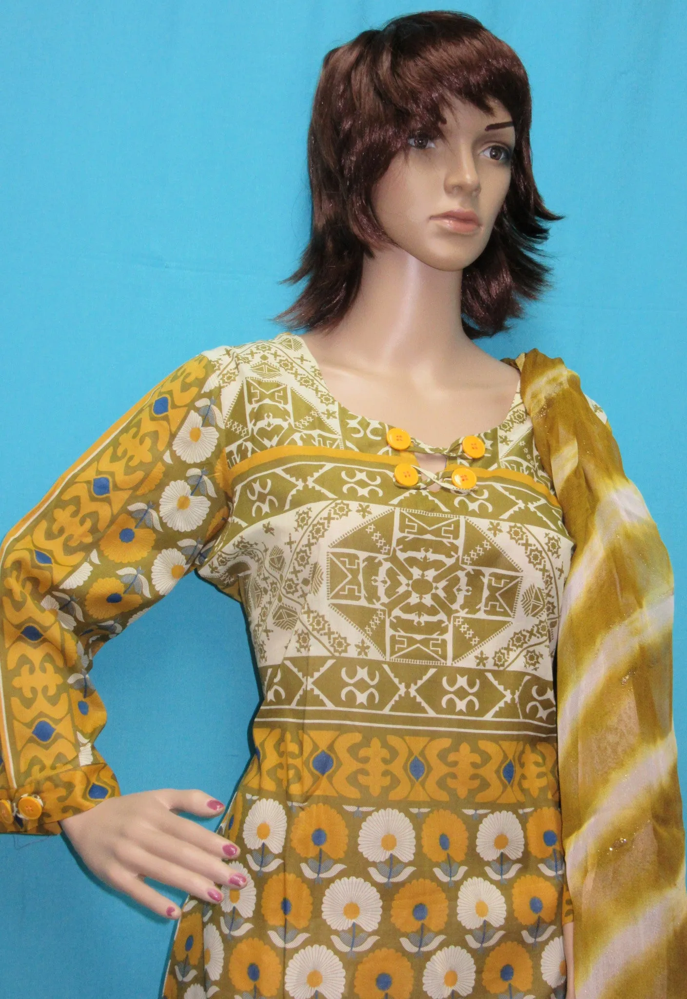 Suit 3786 Black Green Printed Cotton Long Kameez Ivory Plazo Pakistani Suit