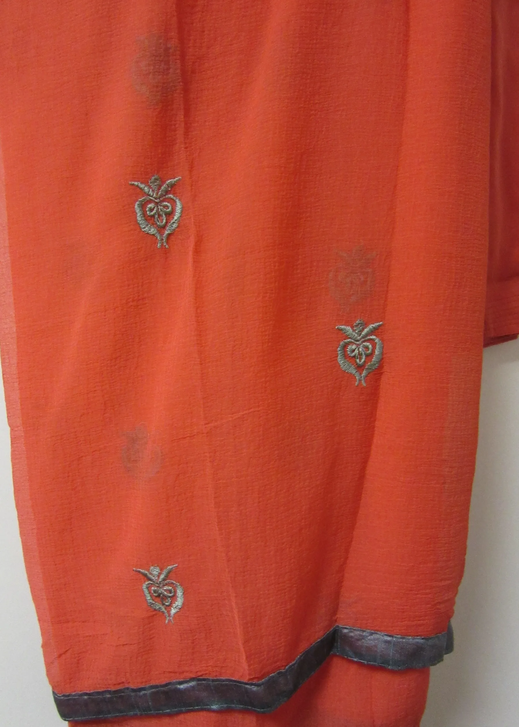 Suit 6381127 Tarbuzi Gray Printed Salwar Kameez Dupatta M38 Size Suit