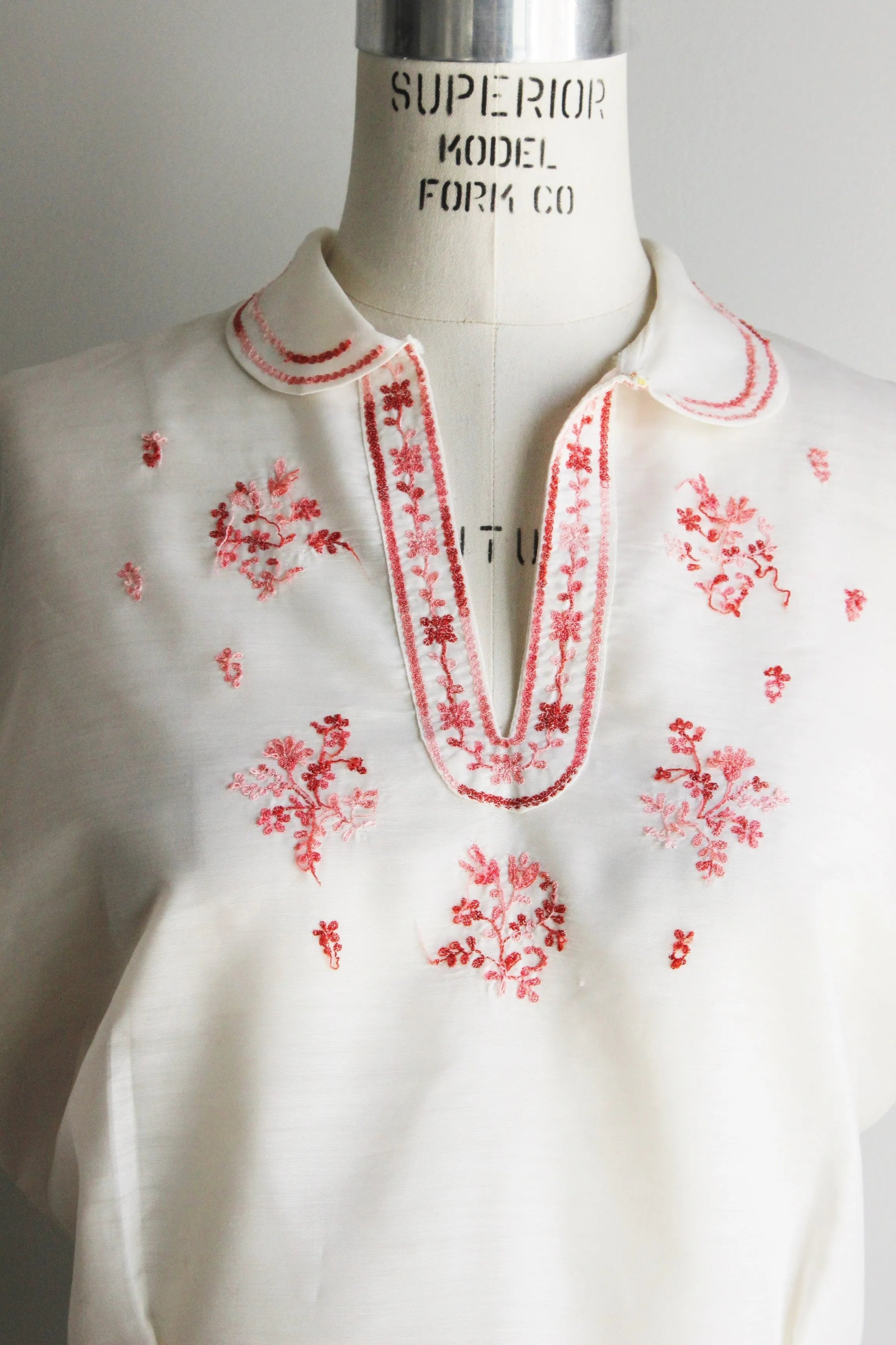 Vintage 1960s Embroidered Peasant Blouse
