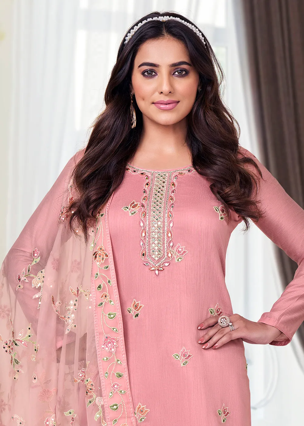 Viscose Silk Brilliant Pink Embroidered Salwar Kameez