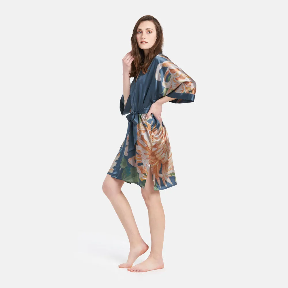 Washable Silk Kiku Short Kimono Robe