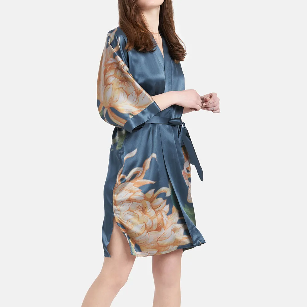 Washable Silk Kiku Short Kimono Robe