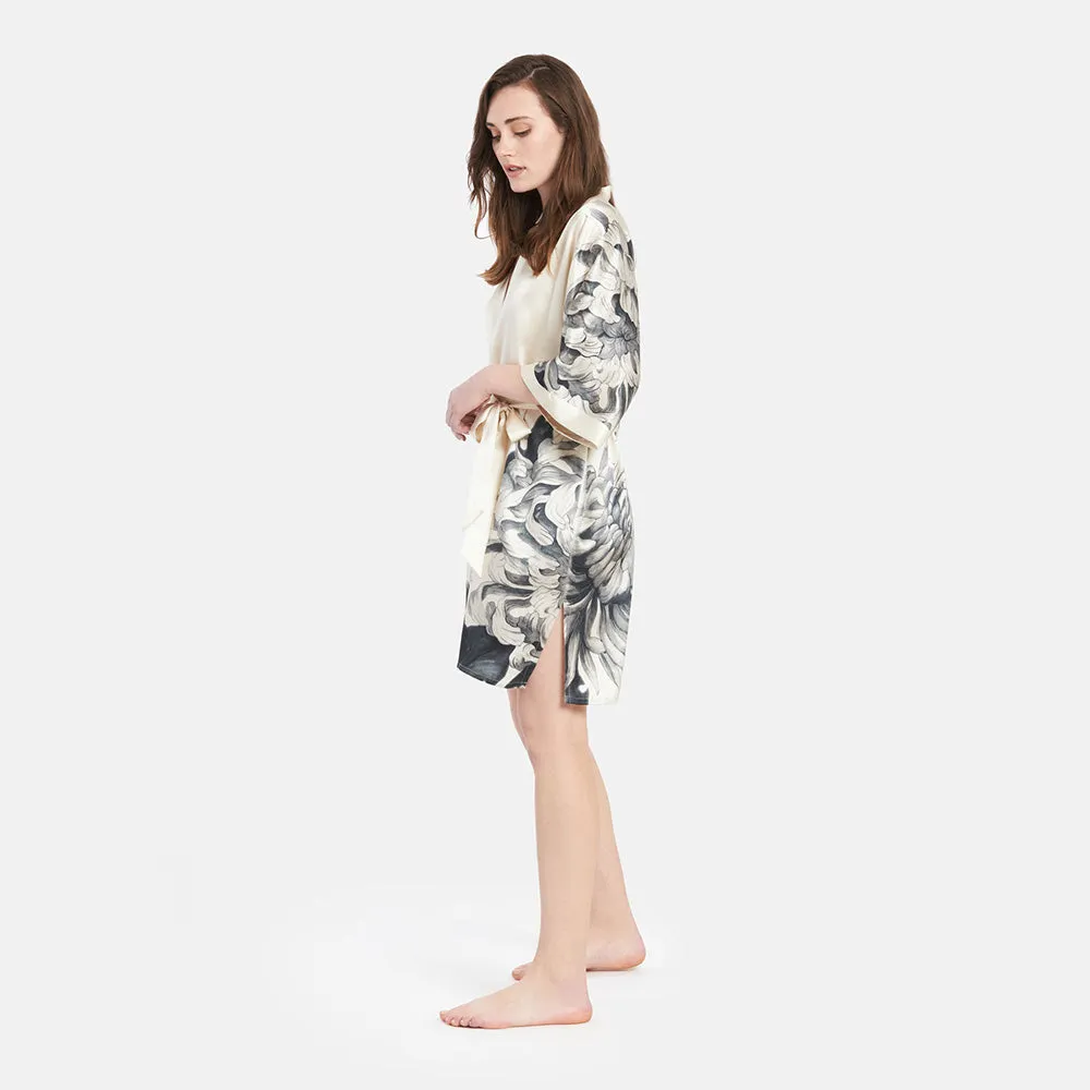 Washable Silk Kiku Short Kimono Robe
