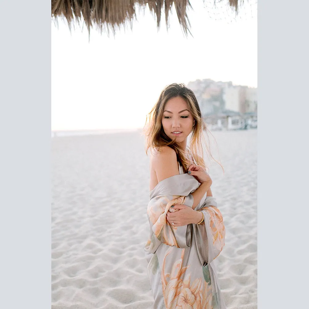 Washable Silk Kiku Short Kimono Robe